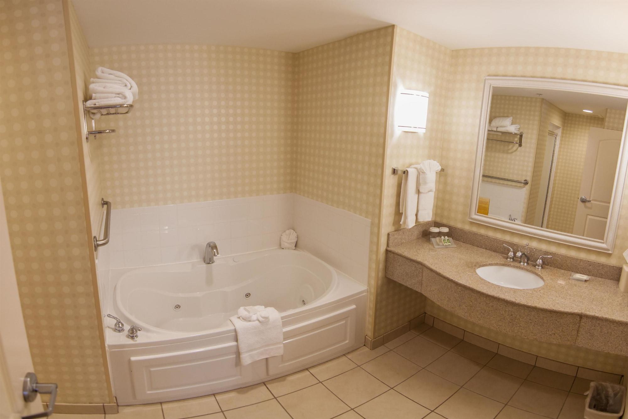 Hilton Garden Inn Mystic/Groton Esterno foto