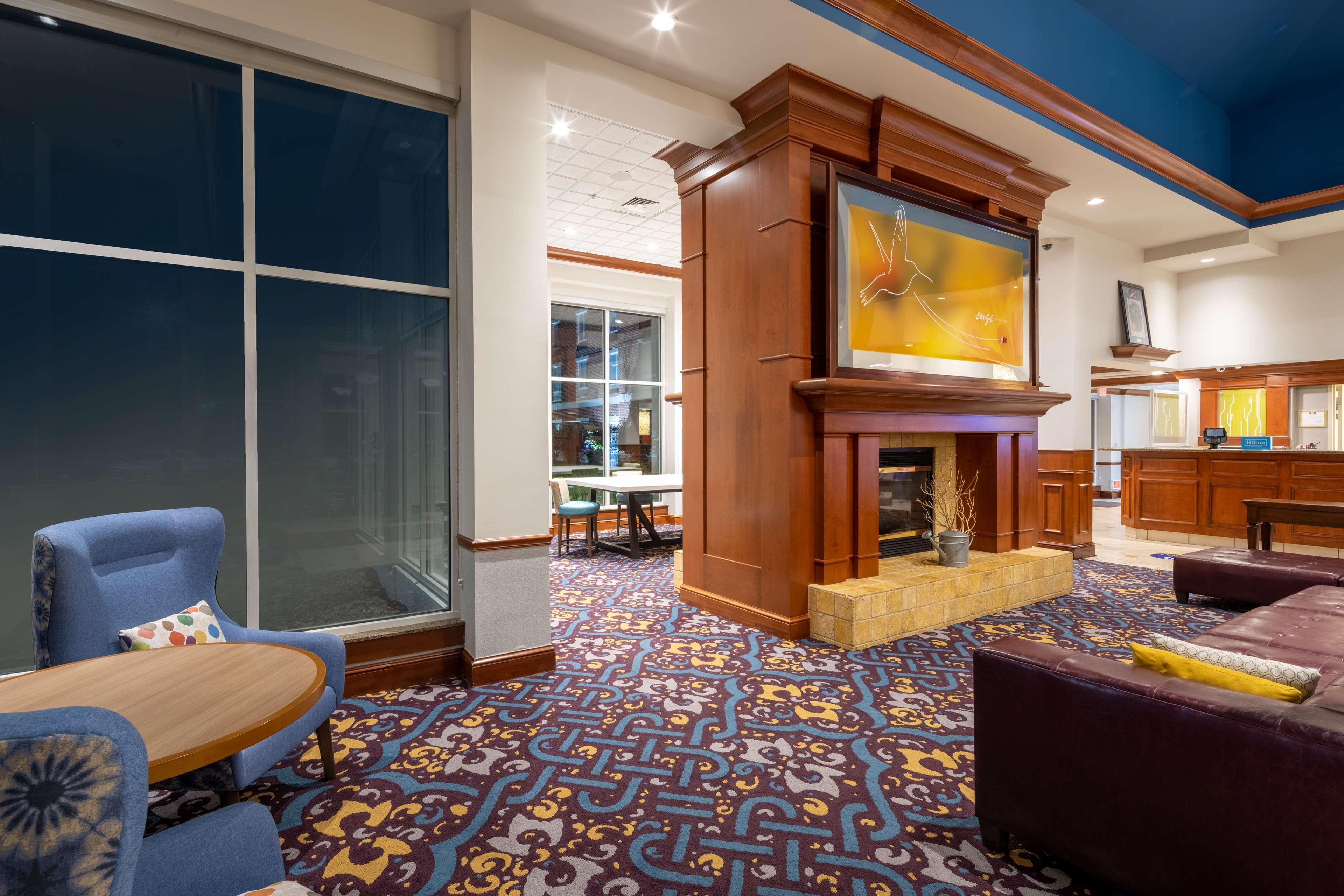 Hilton Garden Inn Mystic/Groton Esterno foto