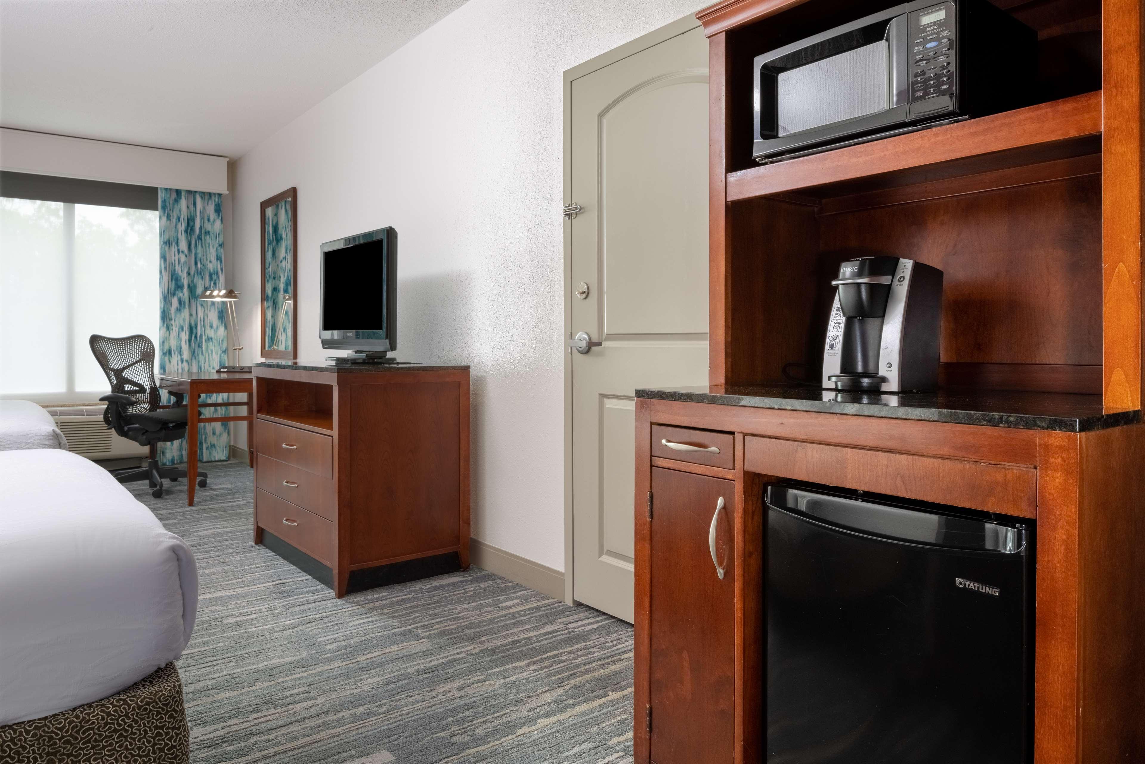 Hilton Garden Inn Mystic/Groton Esterno foto