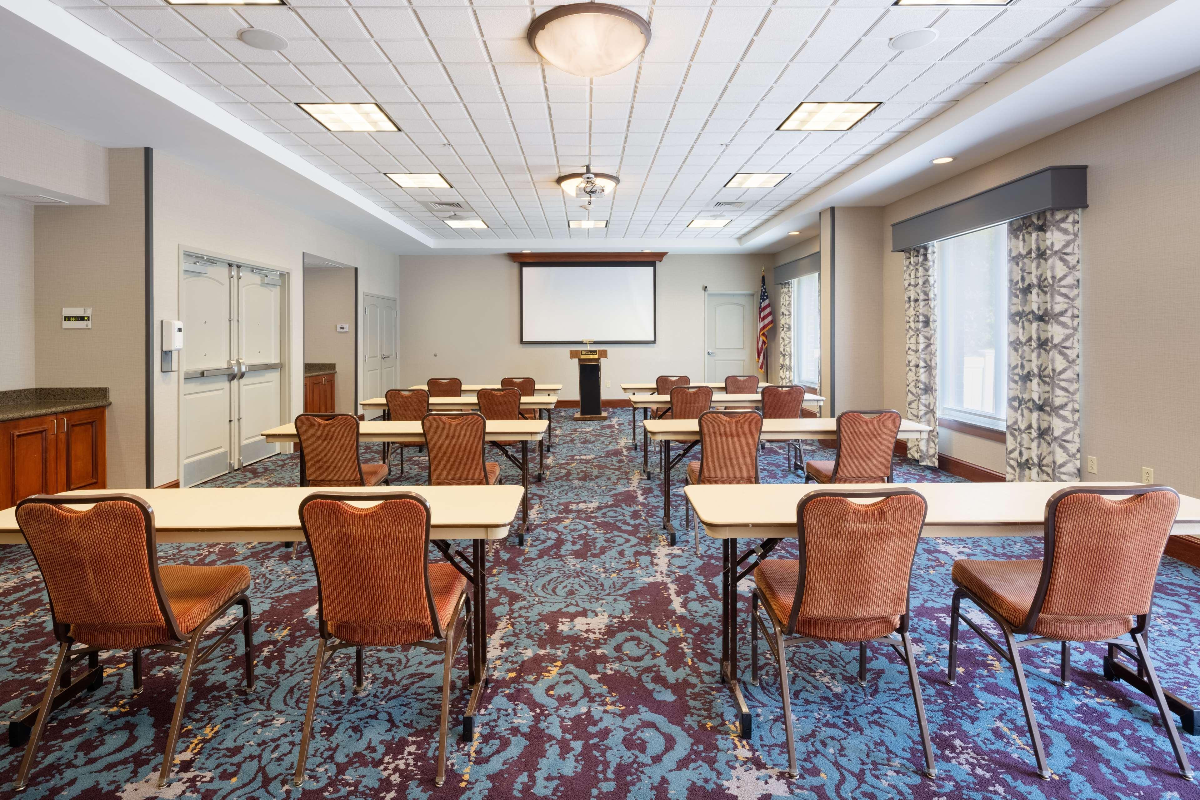 Hilton Garden Inn Mystic/Groton Esterno foto